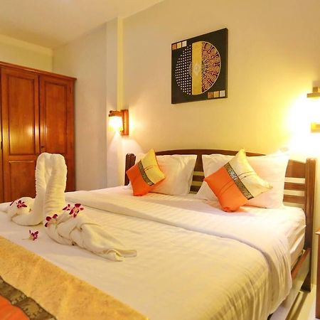 Lemon Tree Naturist Resort Naiharn Beach Phuket Bagian luar foto