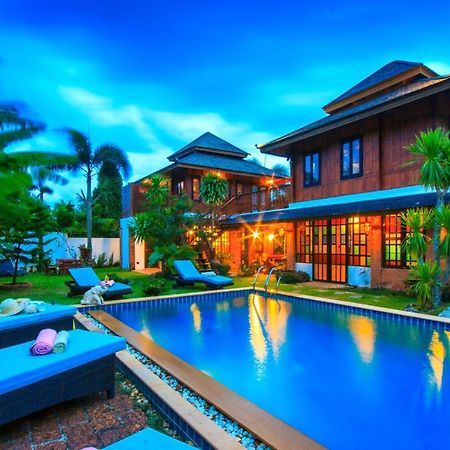 Lemon Tree Naturist Resort Naiharn Beach Phuket Bagian luar foto