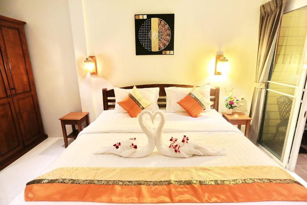 Lemon Tree Naturist Resort Naiharn Beach Phuket Bagian luar foto