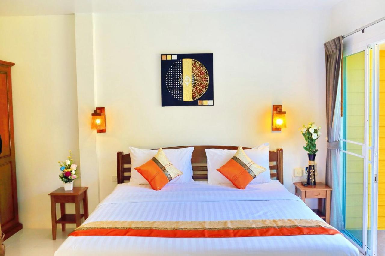 Lemon Tree Naturist Resort Naiharn Beach Phuket Bagian luar foto