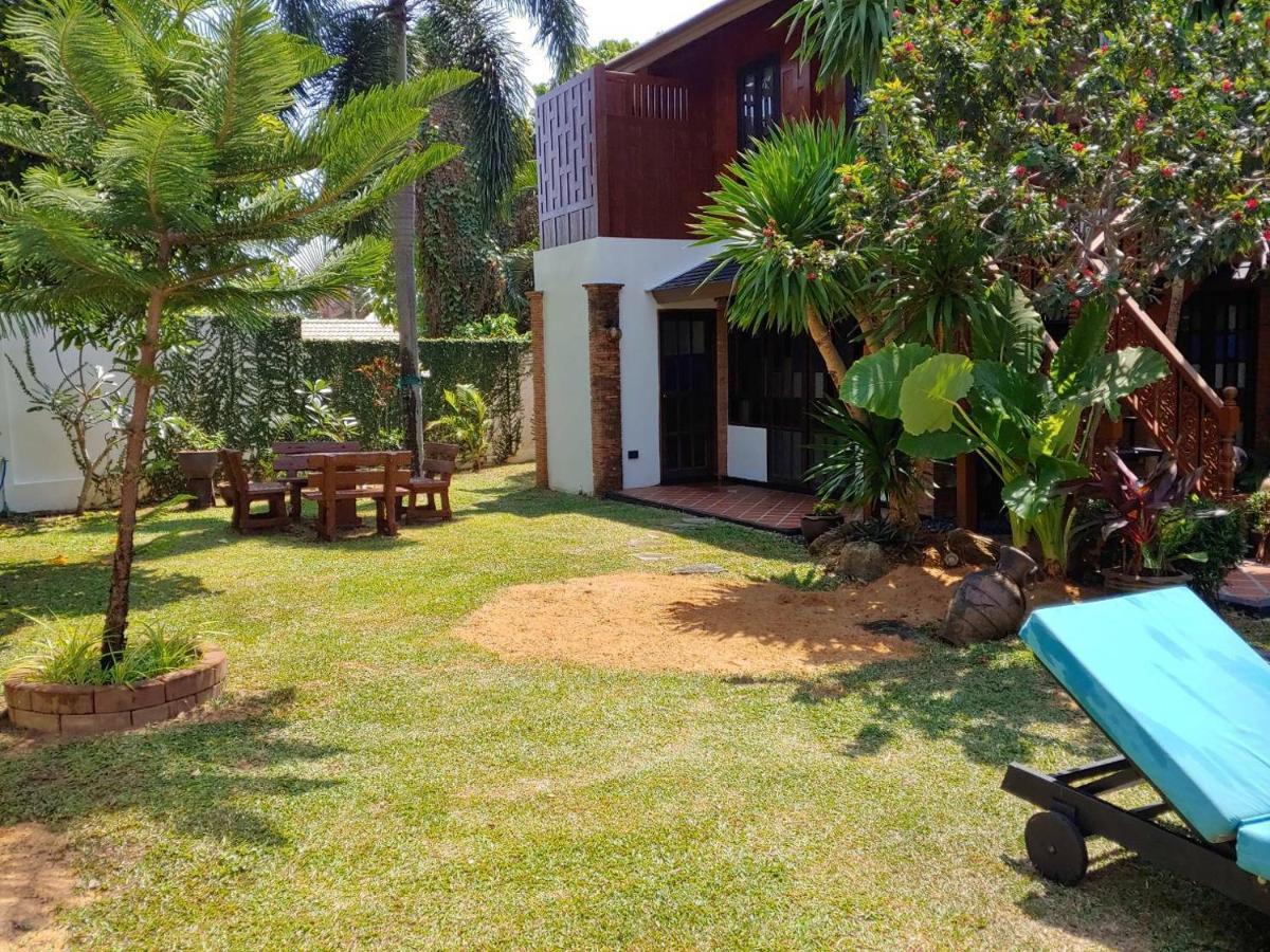 Lemon Tree Naturist Resort Naiharn Beach Phuket Bagian luar foto