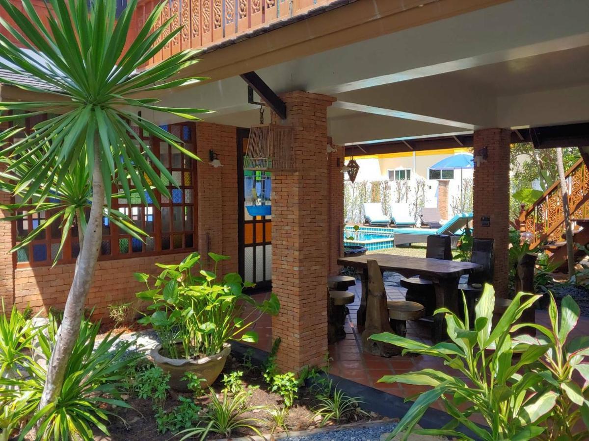 Lemon Tree Naturist Resort Naiharn Beach Phuket Bagian luar foto